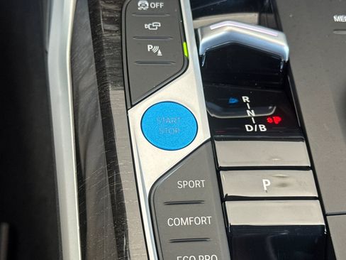 Used 2023 BMW i4 eDrive35 RWD image 16