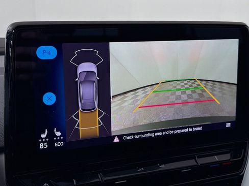 Used 2022 Volkswagen ID.4 Pro image 18