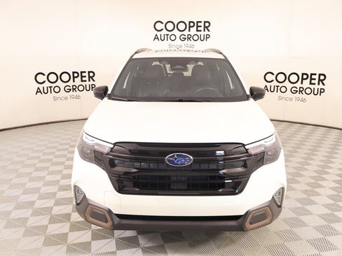 Used 2025 Subaru Forester Sport AWD/4WD image 9