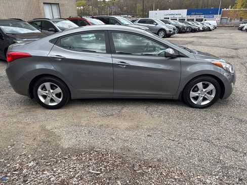 Used 2013 Hyundai Elantra GLS w/ Preferred Pkg FWD image 8