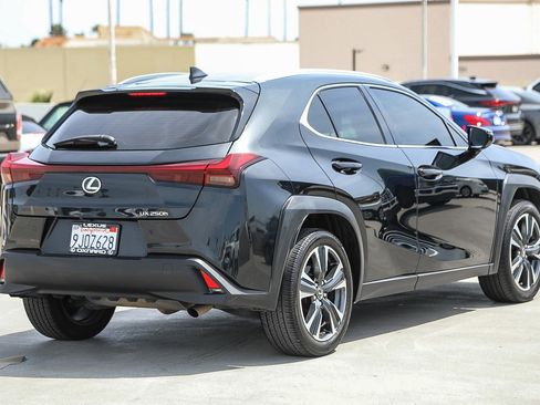 Used 2024 Lexus UX 250h FWD image 7