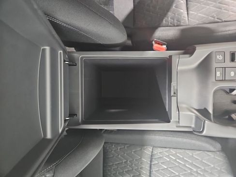 New 2026 Nissan Sentra SV image 25