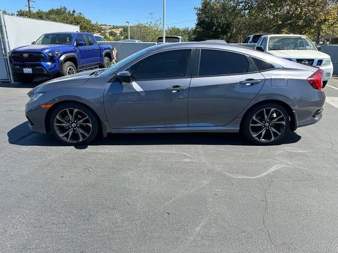 Used 2020 Honda Civic Sport image 2