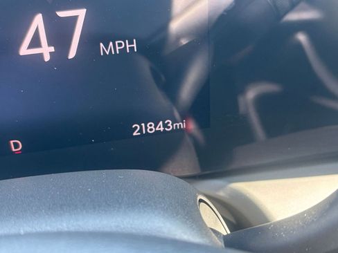 Used 2025 Buick Encore GX Preferred FWD image 39