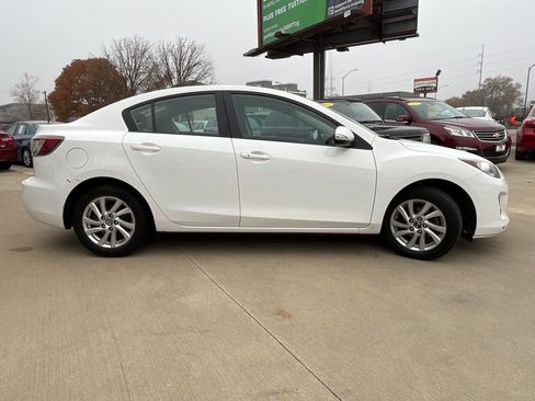 Used 2013 MAZDA MAZDA3 i Grand Touring image 4