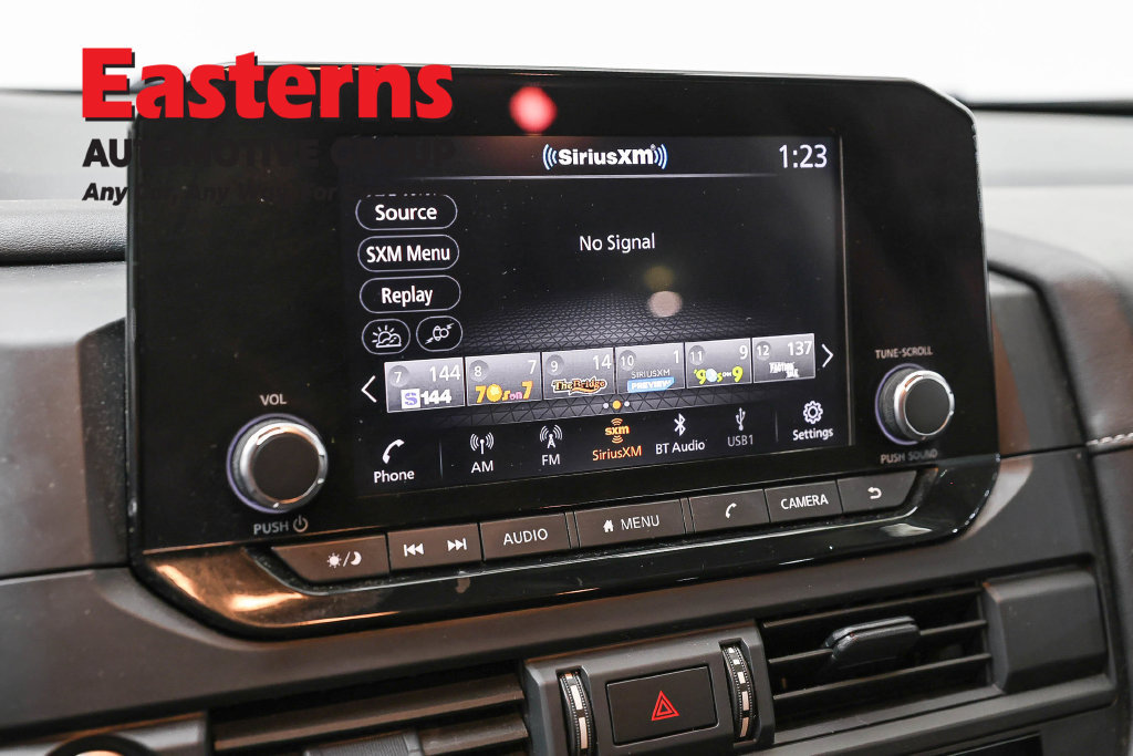 Used 2024 Nissan Pathfinder S AWD/4WD image 20