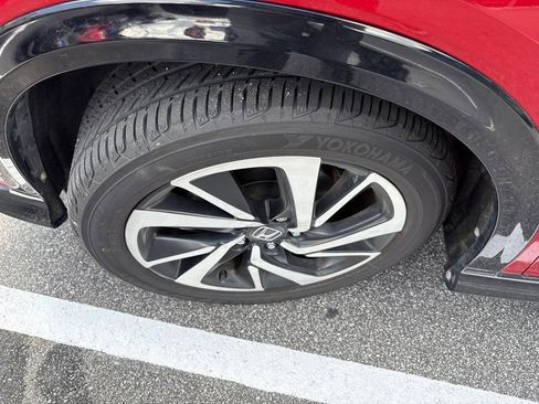 Used 2019 Honda HR-V Sport image 10