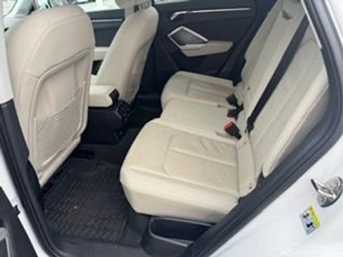 Used 2020 Audi Q3 2.0T Premium Plus image 6