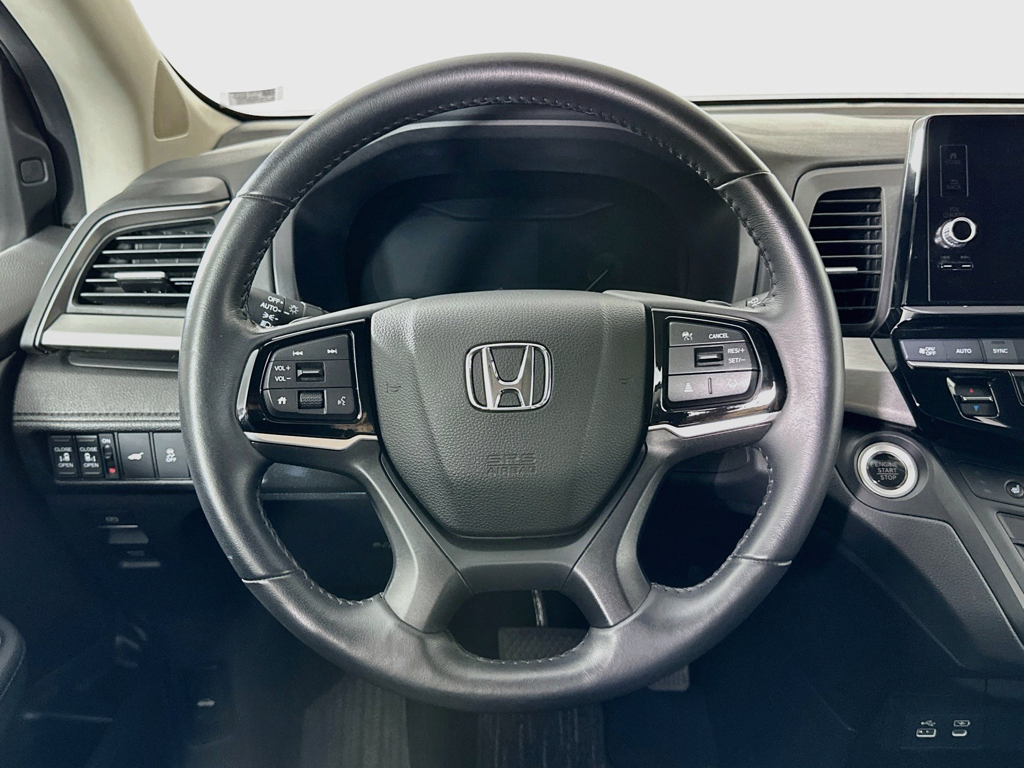 Used 2025 Honda Odyssey EX-L image 18