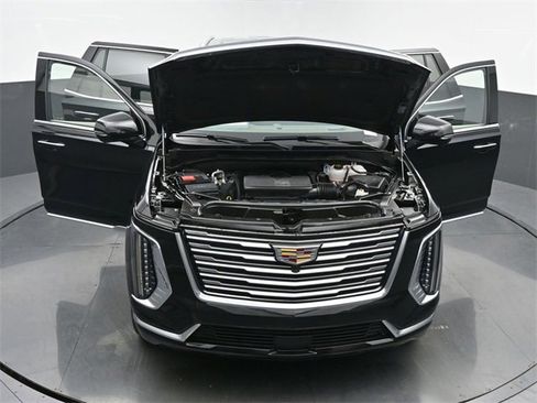 Certified 2025 Cadillac Escalade Premium Luxury Platinum w/ LPO, Floor Liner Package image 64