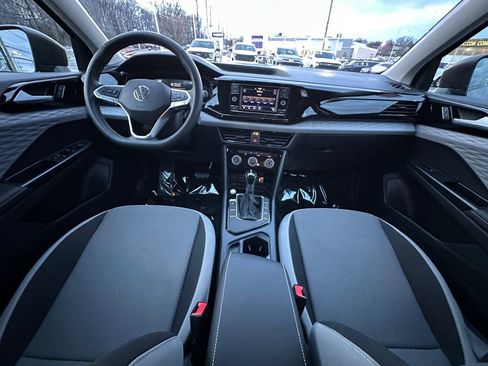 Used 2024 Volkswagen Taos S image 21