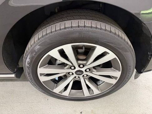 Used 2020 Ford Expedition Max Platinum image 5