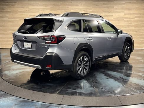 Used 2024 Subaru Outback Limited image 17