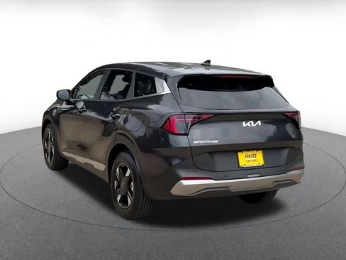 Used 2026 Kia Sportage LX FWD image 9