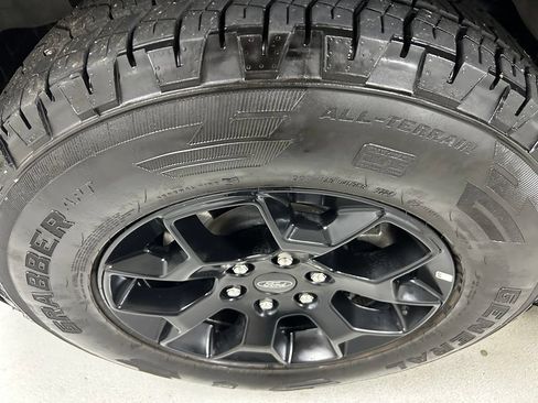 Used 2025 Ford F150 STX w/ Equipment Group 201A FX4 AWD/4WD image 9