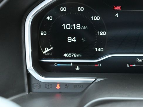 Used 2024 GMC Sierra 3500 Denali Ultimate AWD/4WD image 21