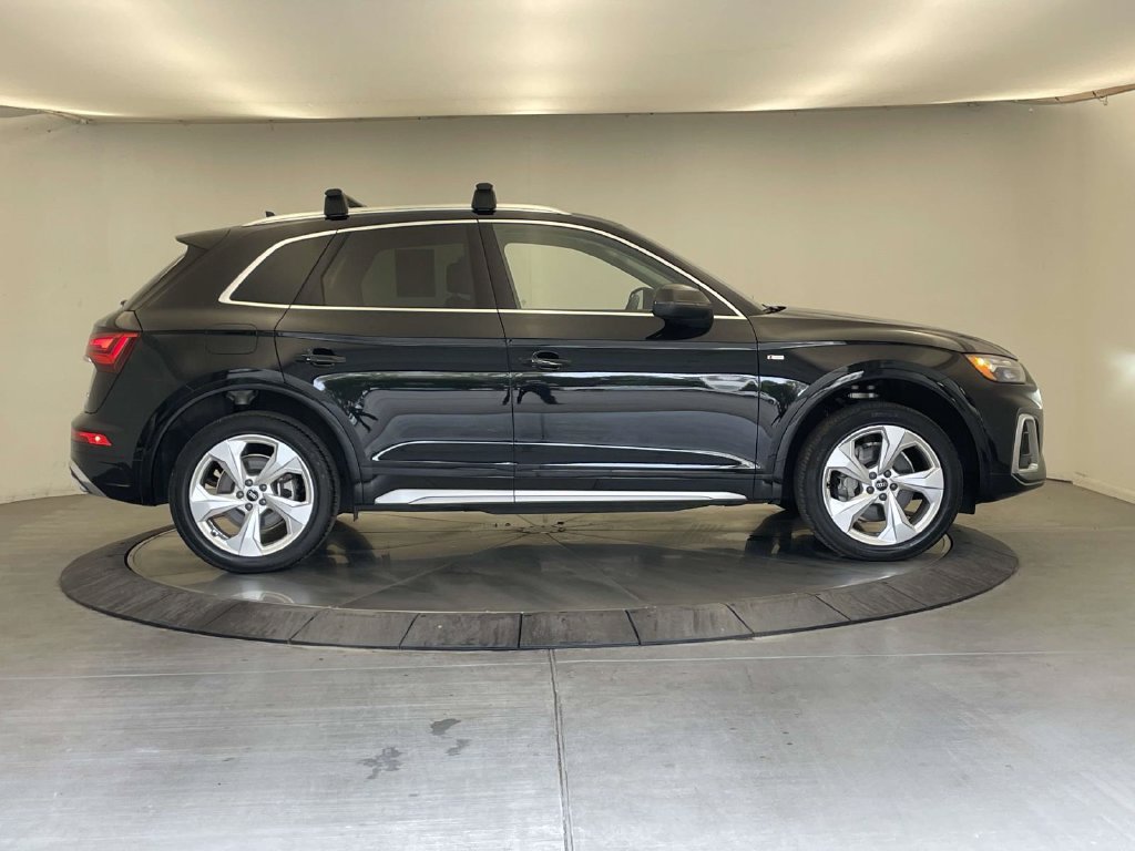 Certified 2023 Audi Q5 2.0T Premium Plus w/ Premium Plus Package AWD/4WD image 8