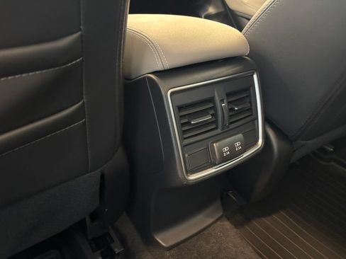 Used 2021 Subaru Forester Limited AWD/4WD image 27