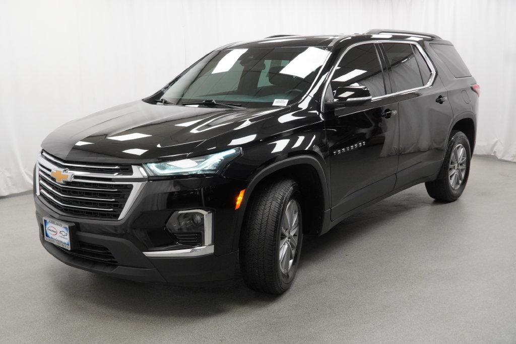Used 2023 Chevrolet Traverse LT FWD image 18