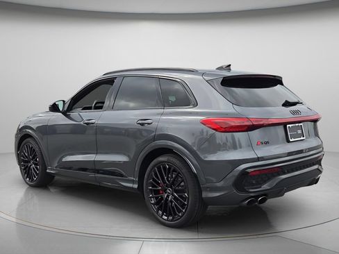 Used 2025 Audi SQ5 Premium Plus AWD/4WD image 6
