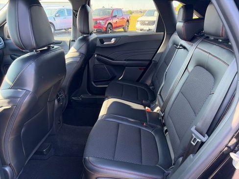 Used 2024 Ford Escape ST-Line w/ Tech Pack #1 AWD/4WD image 23