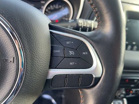 Used 2018 Jeep Compass Latitude w/ Popular Equipment Group image 29