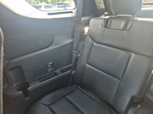 Used 2025 Ford Explorer ST-Line w/ Premium Package AWD/4WD image 29