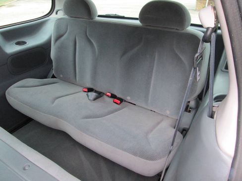 Used 2002 Mercury Villager FWD image 37