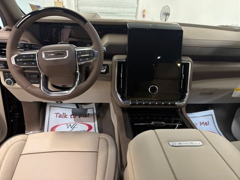 New 2026 GMC Yukon XL Denali w/ Denali Reserve Package AWD/4WD image 15