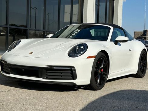 Used 2023 Porsche 911 Targa 4S image 4