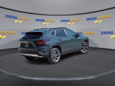 New 2026 Chevrolet Trax LT FWD image 8