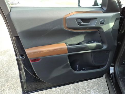 New 2025 Ford Bronco Sport Outer Banks w/ Sasquatch Outer Banks Package image 17