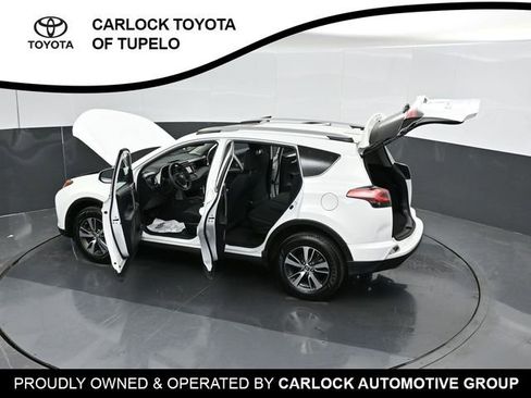 Used 2018 Toyota RAV4 XLE w/ Plus Extra Value Package FWD image 59