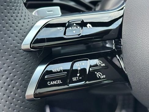 New 2026 Mercedes-Benz C 300 4MATIC Sedan image 19