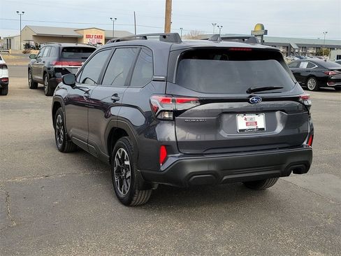 Used 2025 Subaru Forester Premium w/ Convenience Package #1 image 6