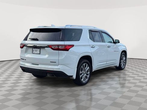 Used 2019 Chevrolet Traverse Premier w/ LPO, Blackout Package AWD/4WD image 7
