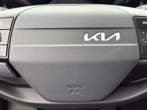 New 2026 Kia Sportage SX FWD image 24
