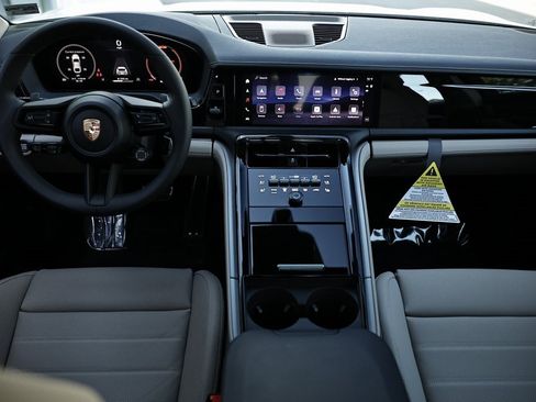 New 2026 Porsche Panamera 4 image 29