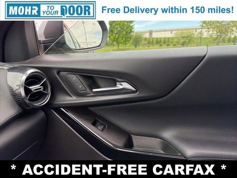 Used 2025 Chevrolet Equinox LT FWD image 22