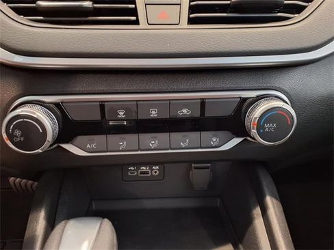 New 2025 Nissan Altima 2.5 S image 19