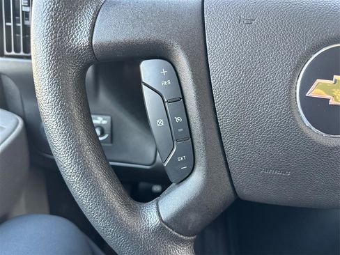 Used 2022 Chevrolet Express 2500 w/ Driver Convenience Package image 31