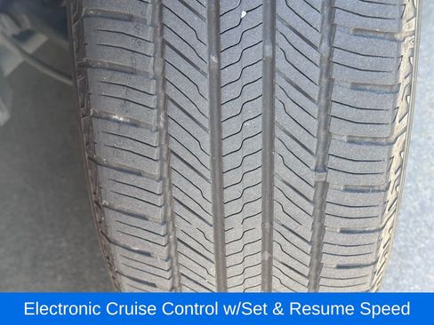 Used 2021 GMC Acadia Denali AWD/4WD image 3