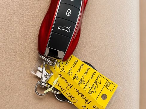 Used 2010 Porsche Panamera S RWD image 48