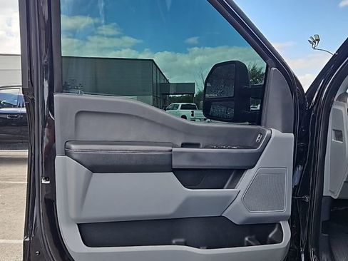 Used 2023 Ford F250 XL w/ STX Appearance Package image 10