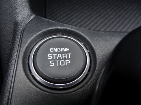 Used 2025 Kia K4 FWD image 31