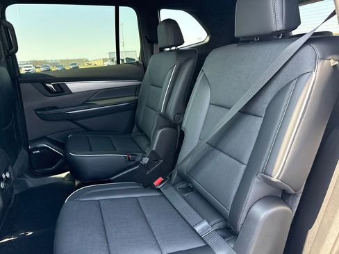 New 2026 Buick Enclave Preferred image 33