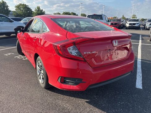 Used 2018 Honda Civic LX image 8