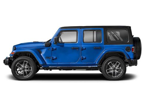 Used 2024 Jeep Wrangler Unlimited Rubicon 4xe AWD/4WD image 3