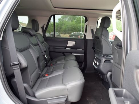 New 2026 Ford Expedition Active RWD image 24