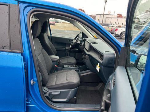 New 2025 Ford Maverick XLT w/ XLT Luxury Package image 16